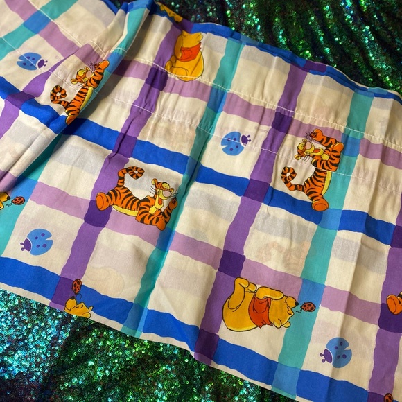 Vintage Winnie the Pooh and tigger valance - Picture 3 of 8